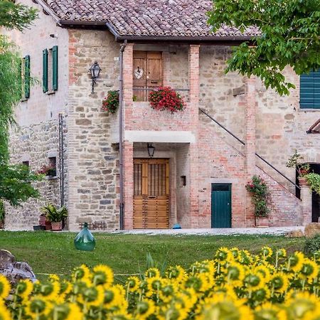 B&B Ponte La Pietra Gubbio Luaran gambar