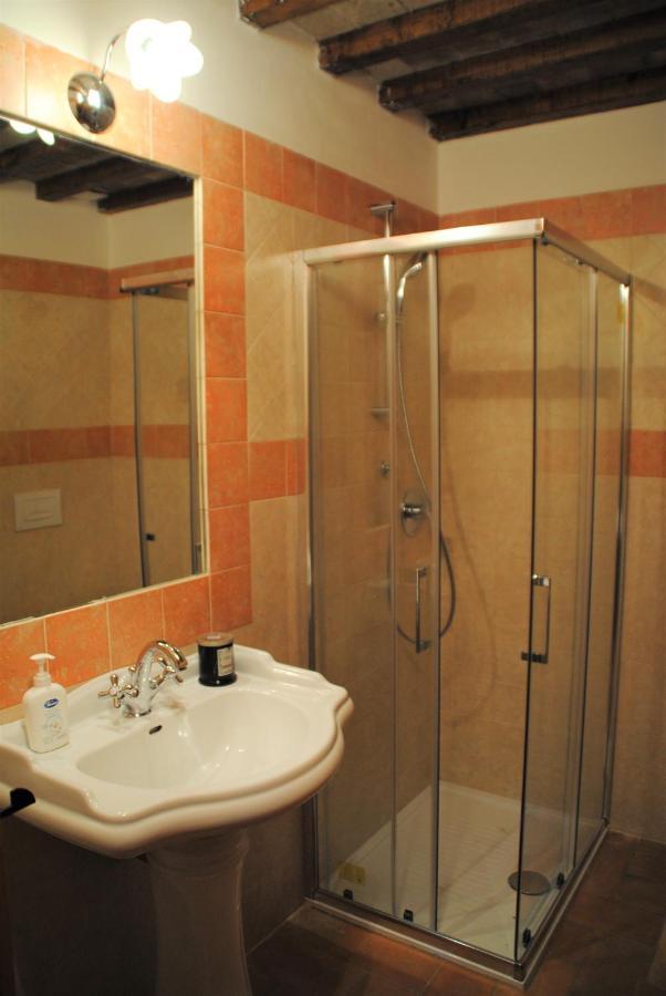 B&B Ponte La Pietra Gubbio Luaran gambar