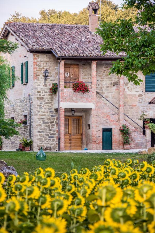 B&B Ponte La Pietra Gubbio Luaran gambar
