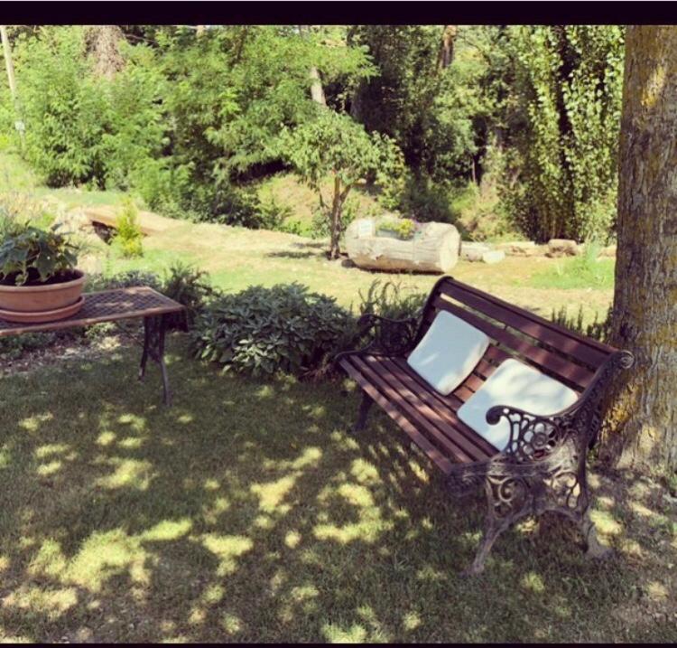B&B Ponte La Pietra Gubbio Luaran gambar