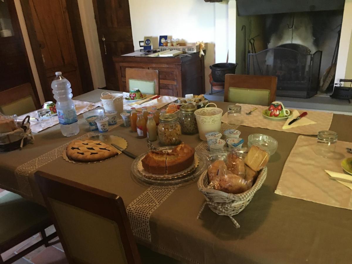 B&B Ponte La Pietra Gubbio Luaran gambar